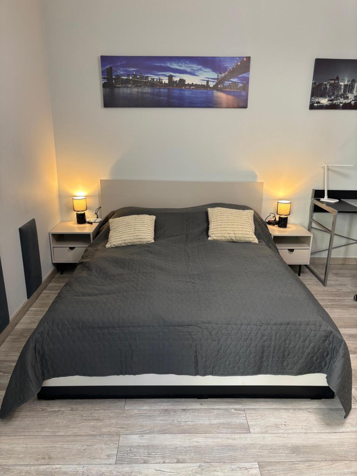 Lovely Condo In The Heart Of Warsaw Piekne Mieszkanie W Samym Sercu Warszawy Экстерьер фото