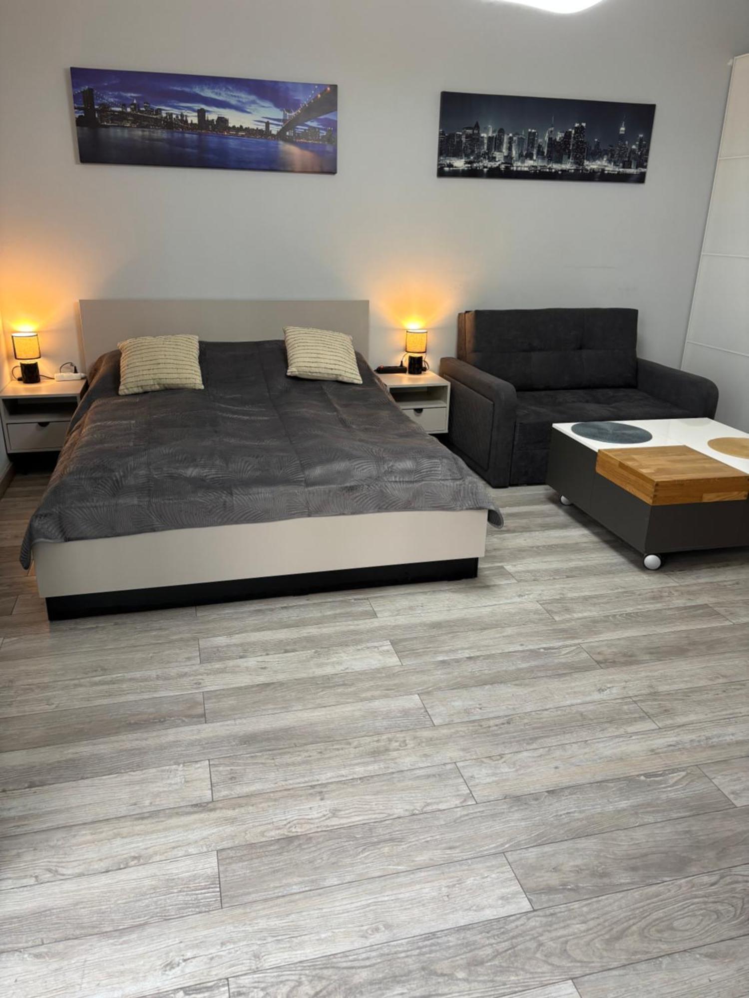 Lovely Condo In The Heart Of Warsaw Piekne Mieszkanie W Samym Sercu Warszawy Экстерьер фото